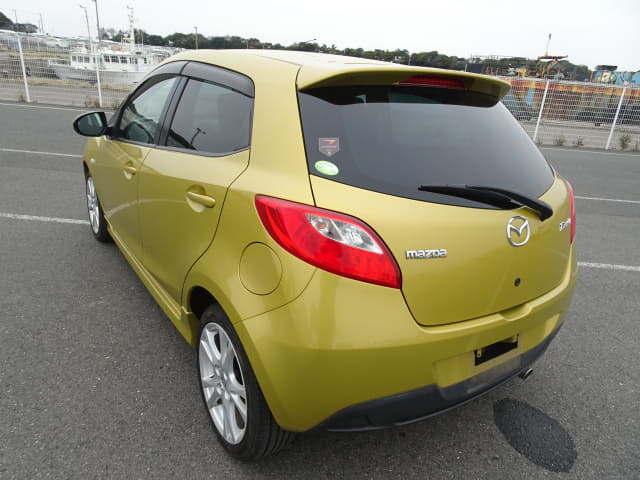 2008 MAZDA Demio
