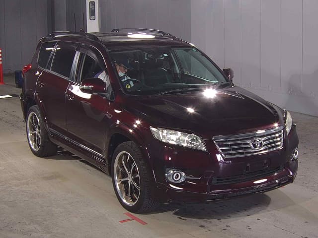 2011 TOYOTA Vanguard