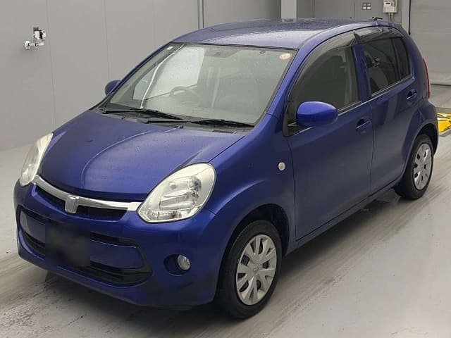 TOYOTA Passo