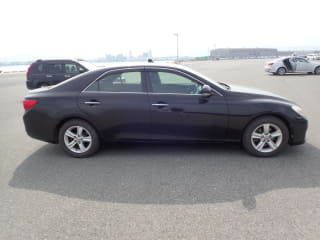 2011 TOYOTA Mark X