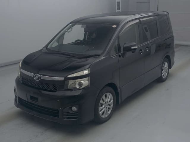 2010 TOYOTA Voxy