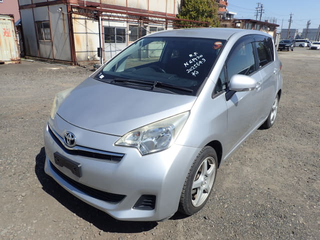 TOYOTA Ractis