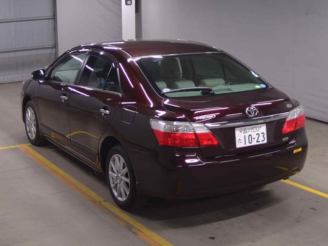 2010 TOYOTA Premio