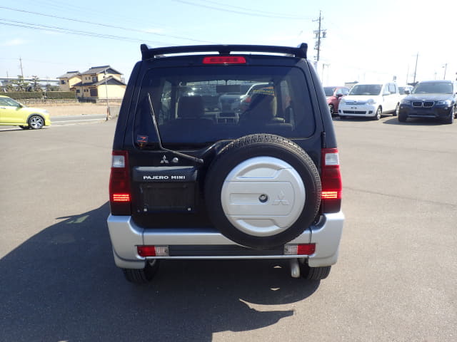 2007 MITSUBISHI Pajero Mini