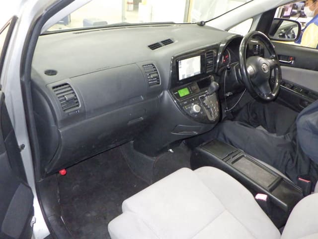 2008 TOYOTA Wish