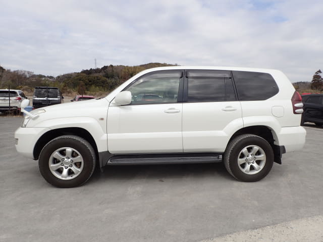 2004 TOYOTA Land Cruiser Prado
