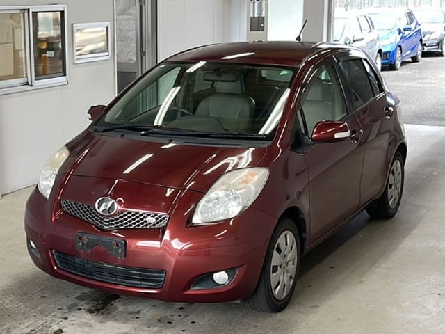 2009 TOYOTA Vitz