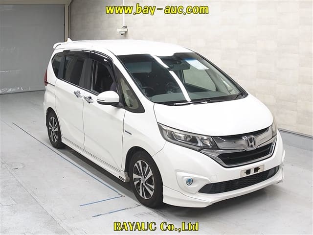 HONDA Freed+ Hybrid
