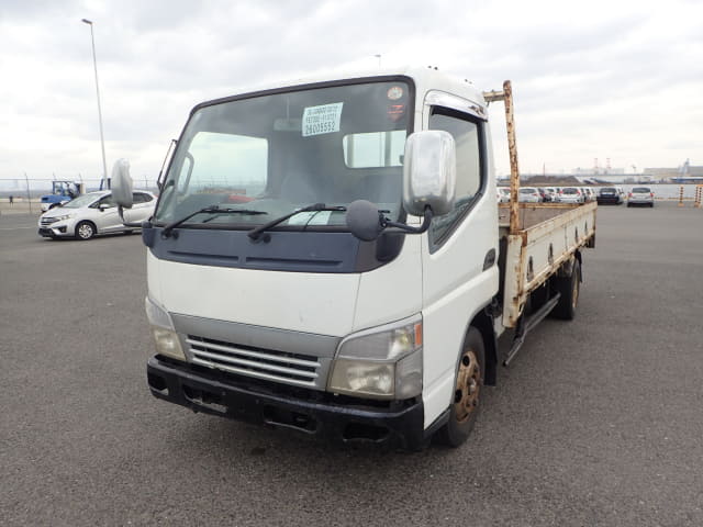 MITSUBISHI Canter]