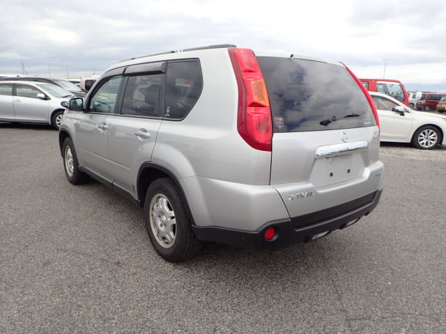 2009 NISSAN X-Trail