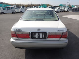 2000 TOYOTA Crown