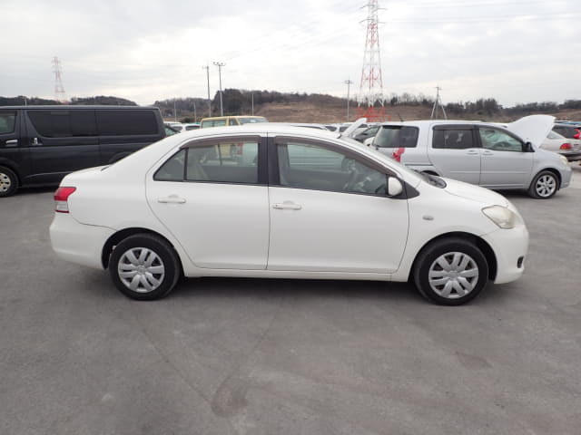 2007 TOYOTA Belta