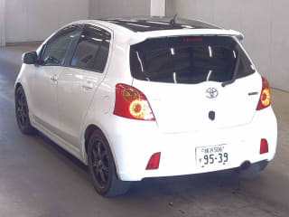 2007 TOYOTA Vitz