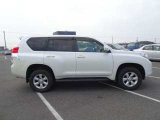 2010 TOYOTA Land Cruiser Prado