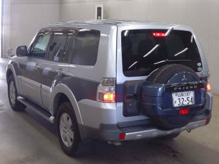 2007 MITSUBISHI Pajero