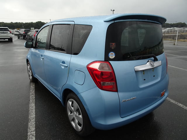 2006 TOYOTA Ractis