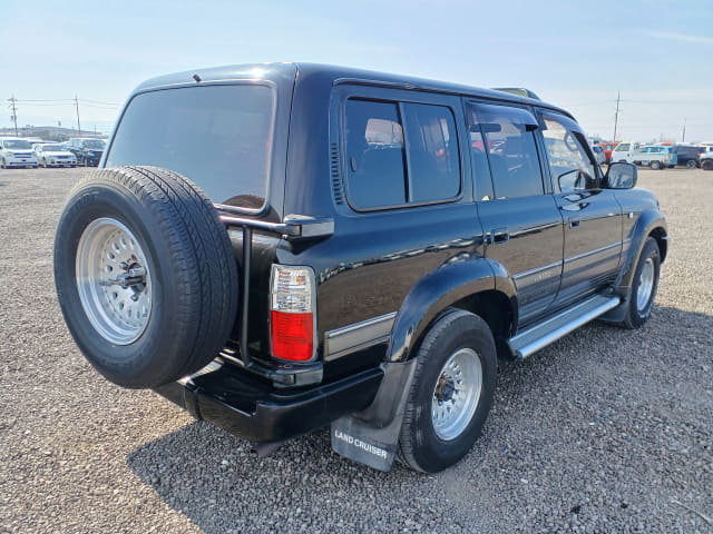 1996 TOYOTA Land Cruiser