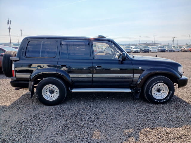 1996 TOYOTA Land Cruiser