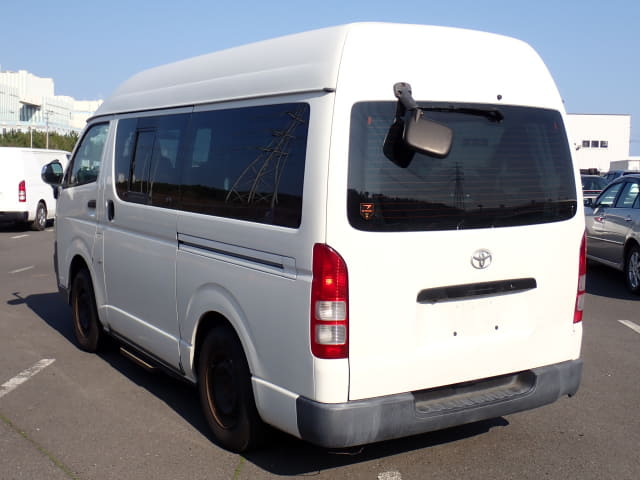 2005 TOYOTA Hiace Van