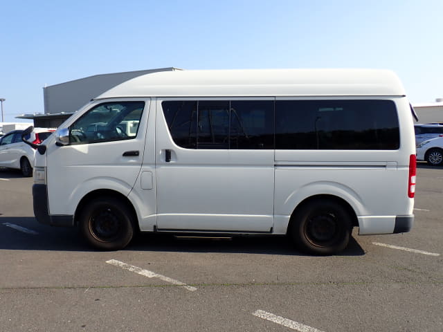 2005 TOYOTA Hiace Van