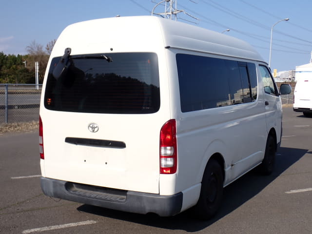 2005 TOYOTA Hiace Van