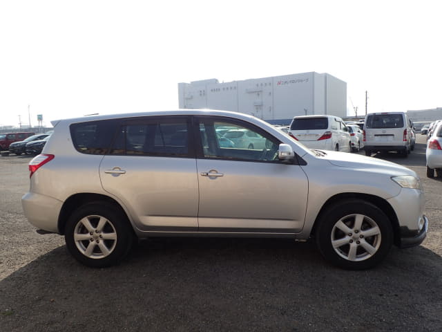 2009 TOYOTA Vanguard