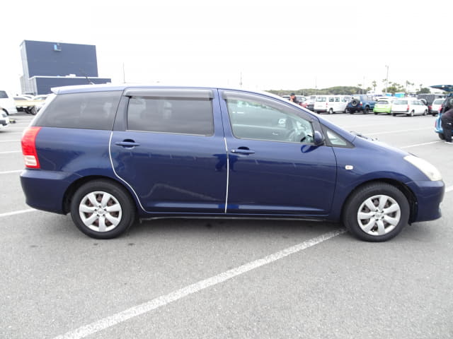 2009 TOYOTA Wish