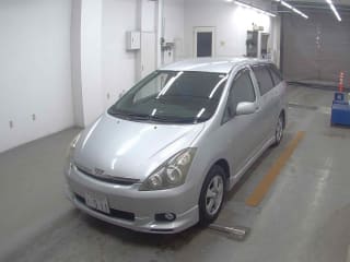 2004 TOYOTA Wish