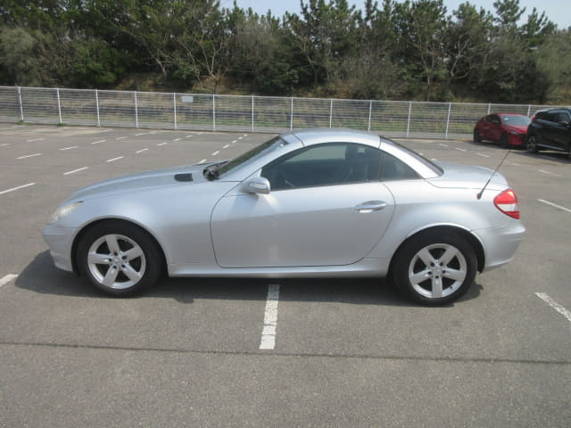 2006 MERCEDES-BENZ SLK