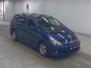 2005 TOYOTA Wish