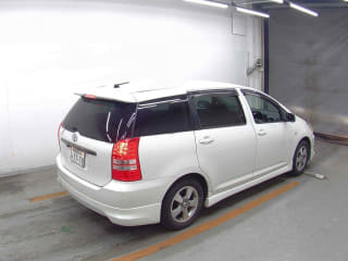 2004 TOYOTA Wish