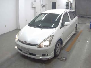 2004 TOYOTA Wish