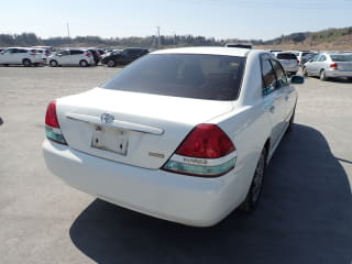 2003 TOYOTA Mark II