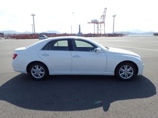 2005 TOYOTA Mark X