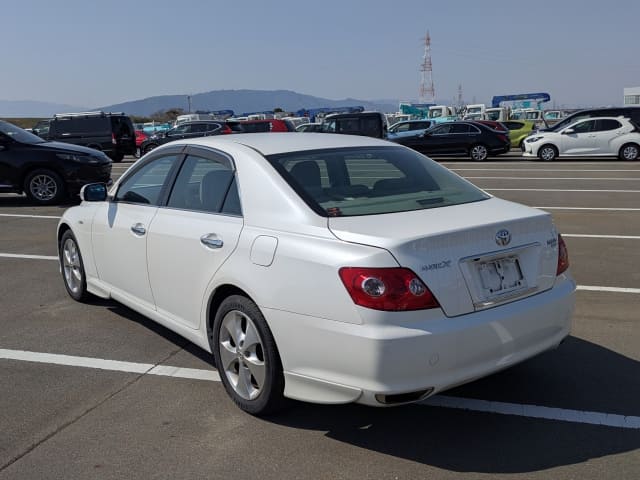 2005 TOYOTA Mark X