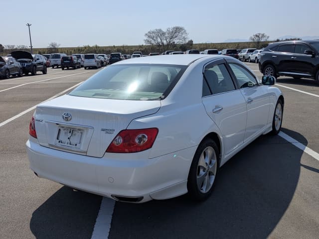 2005 TOYOTA Mark X