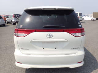 2009 TOYOTA Estima