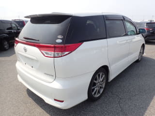 2009 TOYOTA Estima