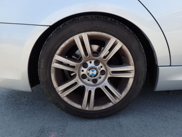 BMW 3 Series thumbnail 76