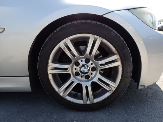 BMW 3 Series thumbnail 77