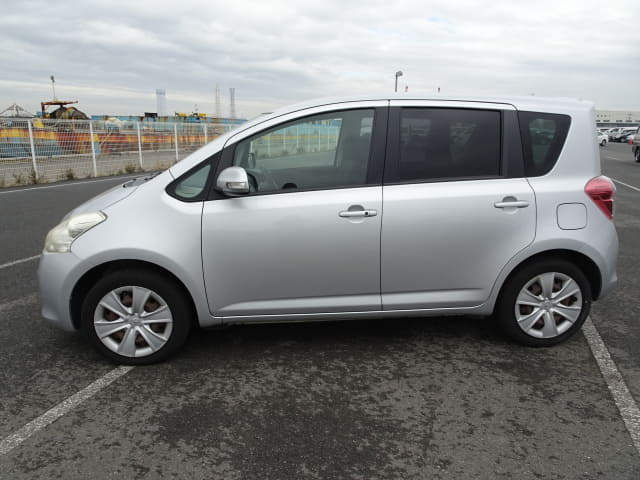 2009 TOYOTA Ractis