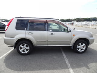 2003 NISSAN X-Trail