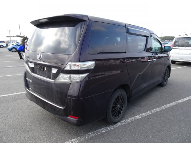 2009 TOYOTA Vellfire