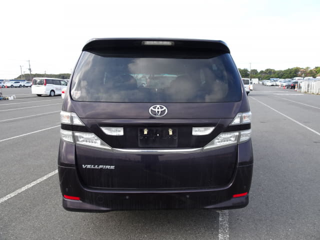 2009 TOYOTA Vellfire