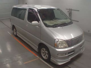 2002 TOYOTA Regius Wagon
