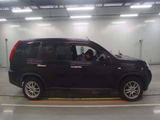 2011 NISSAN X-Trail