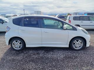 2011 HONDA Fit