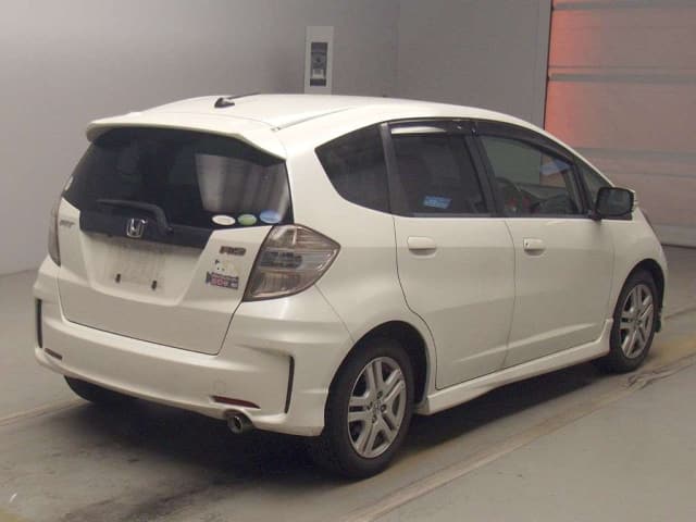 2011 HONDA Fit