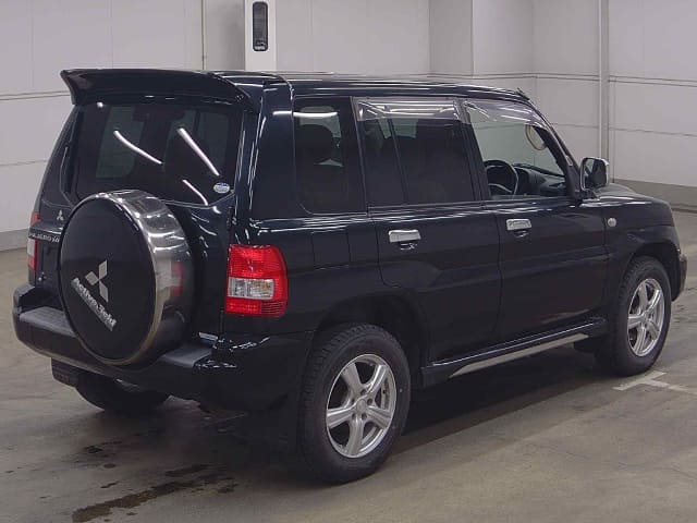 2005 MITSUBISHI Pajero iO