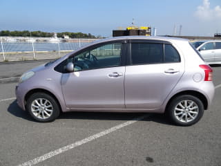 2006 TOYOTA Vitz